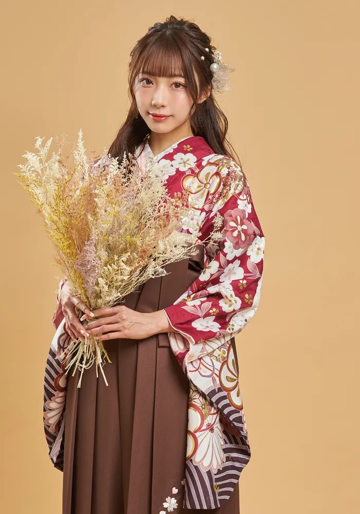 【着物】ワイン×ホワイト花絵羽　