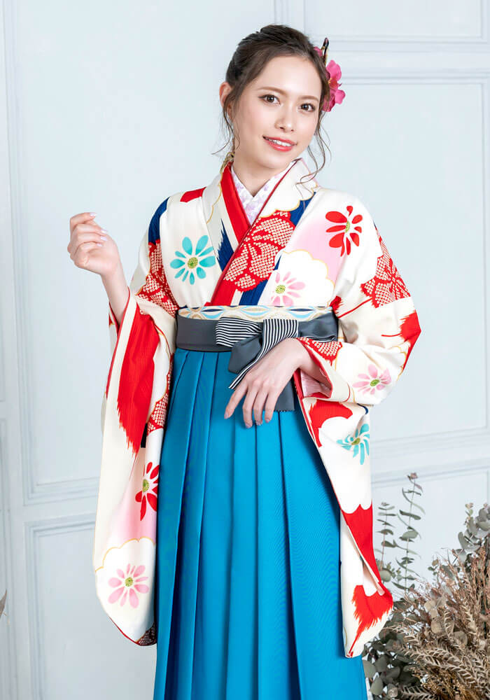 卒業式袴に合わせる雅な古典柄の着物