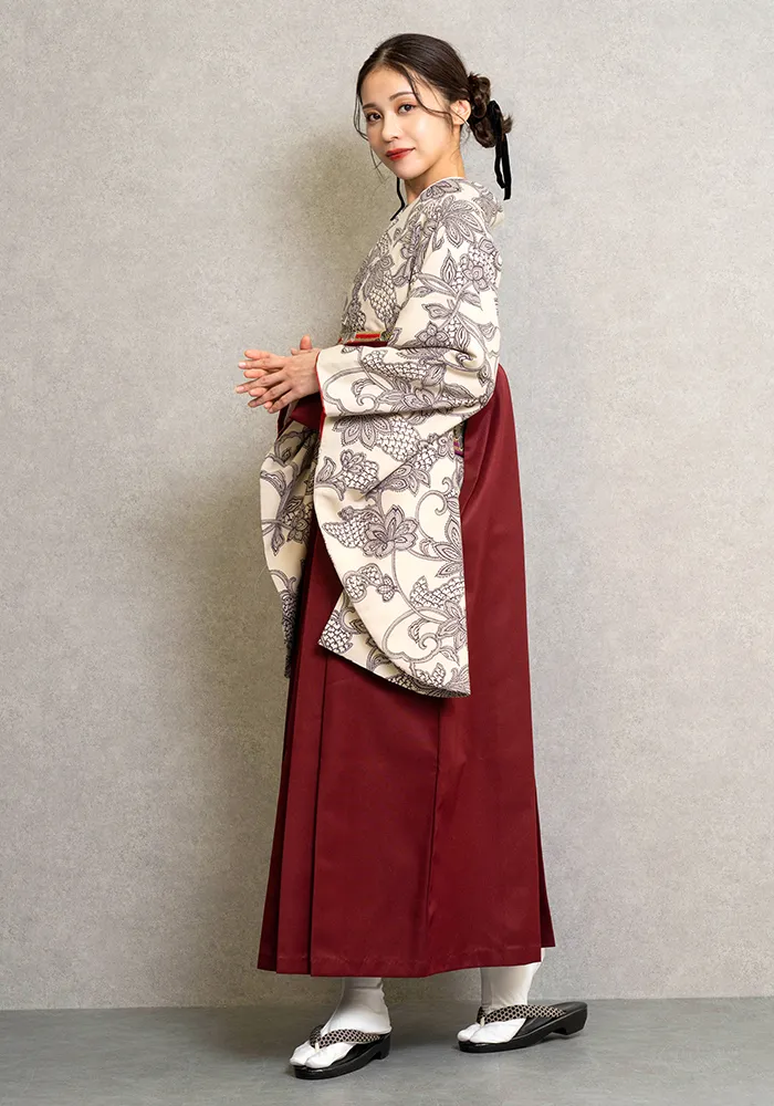 卒業式袴宅配ネットレンタル【着物】ﾍﾞｰｼﾞｭに蝋花from Hiromi Ichida+【袴】ｴﾝｼﾞ